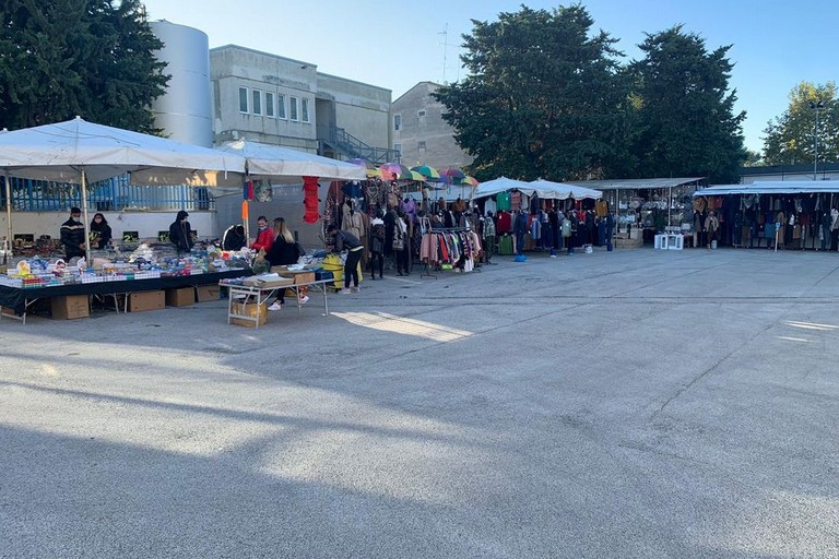Incontro con gli operatori del mercato settimanale